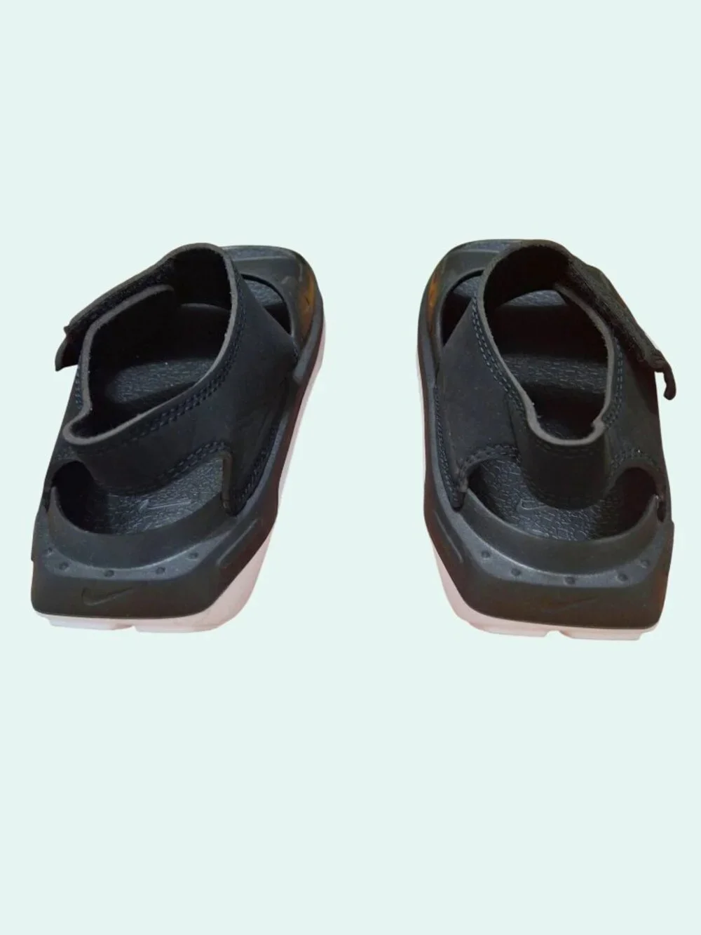 Nike Black Adjustable Strap Sandals Size 4Y Lightweight Durable *SH3